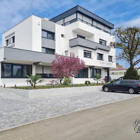 Gaestehaus Zeppelin Uhingen Exteriör bild